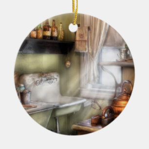 Chef - Kitchen - Momma's Kitchen Ceramic Tree Decoration