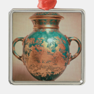 Chelsea vase and lid with gilt chinoiserie metal tree decoration