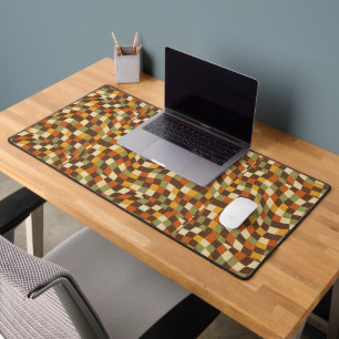 Chequerboard Optical Illusion - Psychedelic 70s  Desk Mat