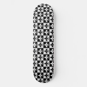 Chequered Black White Fleur-De-Lis Pattern Skateboard