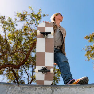 Chequered Pattern in White and Mocha Mousse Skateboard