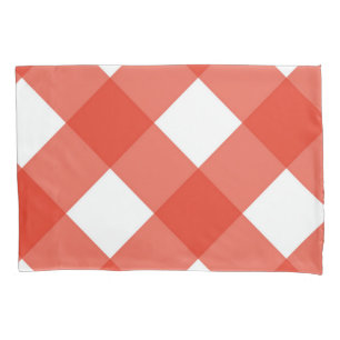 Chequered pattern pillowcase