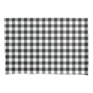 Chequered pattern pillowcase