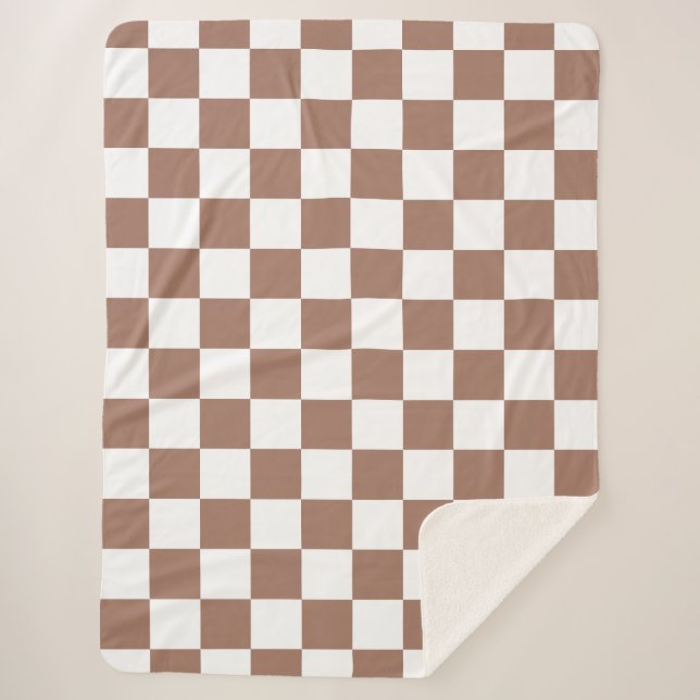 Chequered squares mocha brown white geometric retr sherpa blanket (Front)