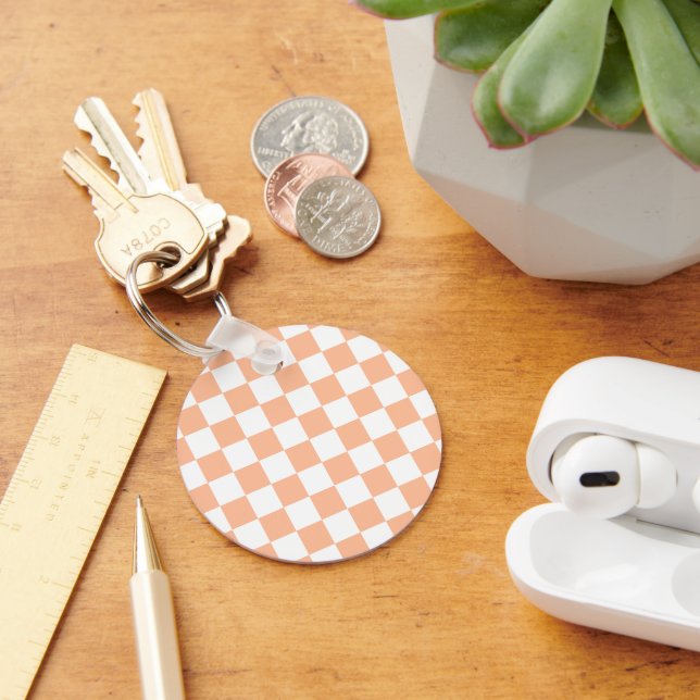 Chequered squares peach and white geometric retro key ring (Desk)