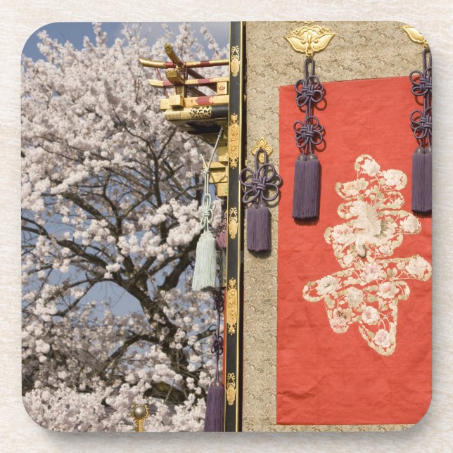 Cherry blossom tree and silk tapestry of coaster (Front)