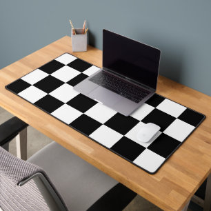 chess board desk mat