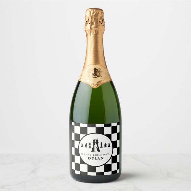 Chess Board & Pieces Game Night Any Age Birthday Sparkling Wine Label (Front)