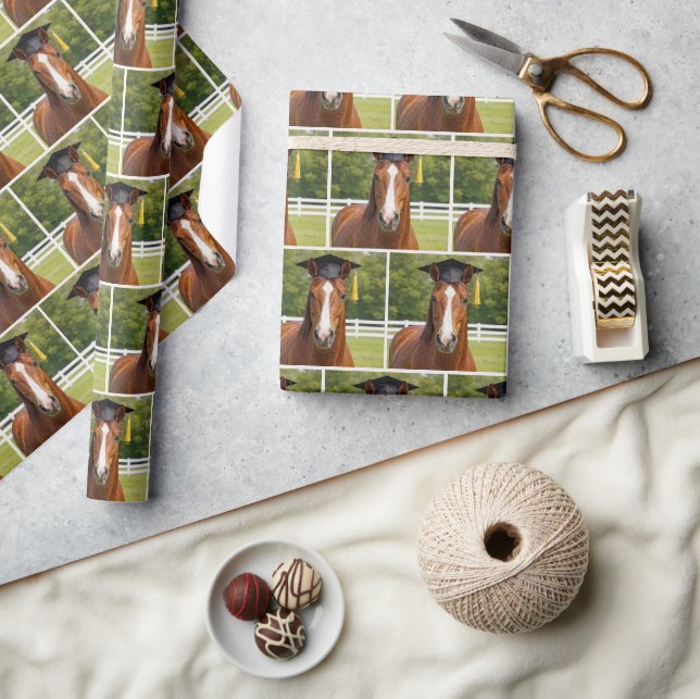 Chestnut Horse Graduate Wrapping Paper (Crafts)
