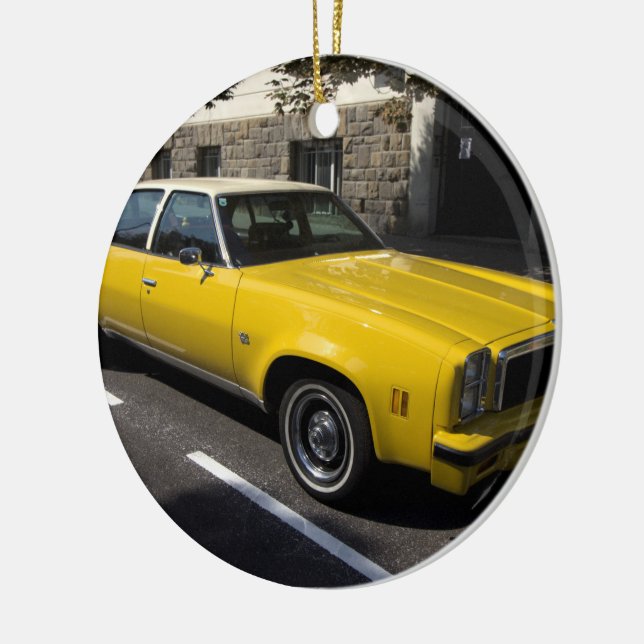 Chevrolet Malibu Classic Ceramic Tree Decoration (Left)