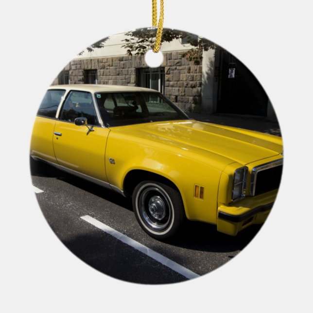 Chevrolet Malibu Classic Ceramic Tree Decoration (Front)