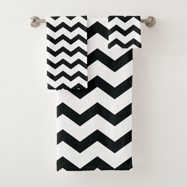 Chevron Pattern Black and White Bath Towel Set (Insitu)
