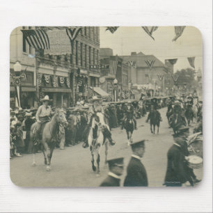 Cheyenne Frontier Days parade. Mouse Pad
