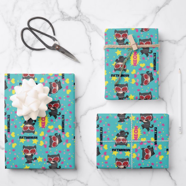 Chibi Catwoman Pattern Wrapping Paper Sheet (Front)