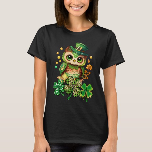 Chibi Owl Adorable St Patrick's Day Bird  Cute C T-Shirt (Front)