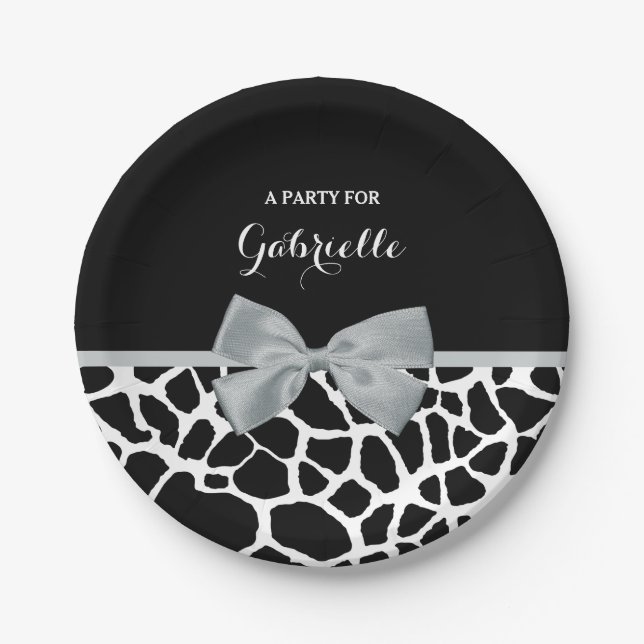 Chic Black and White Giraffe Print Silver Grey Bow Paper Plate (Front)