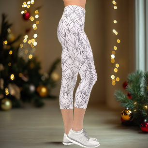 Chic Black & White Minimalist Leaf Pattern Custom Capri Leggings
