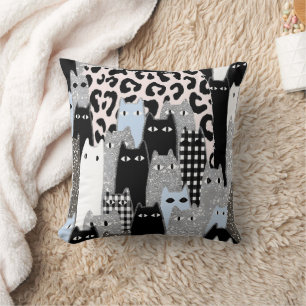 Chic Checkered & Gingham Cat Pattern Patchwork Des Cushion