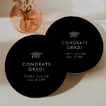 Chic Dark Black Grad Cap Congrats Grad Graduation Paper Plate<br><div class="desc">These chic dark black grad cap congrats grad graduation paper plates are perfect for a modern grad party. The simple dark design features classic sophisticated black and white typography with a black and gold watercolor graduation hat.

Personalise your paper plates with the name of the graduate and class year.</div>