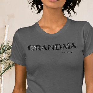 Chic Grandma with Kids Names Year T-Shirt