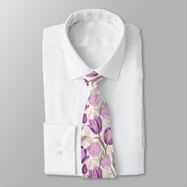 Chic Groomsman Gift Tulip Tie (Tied)