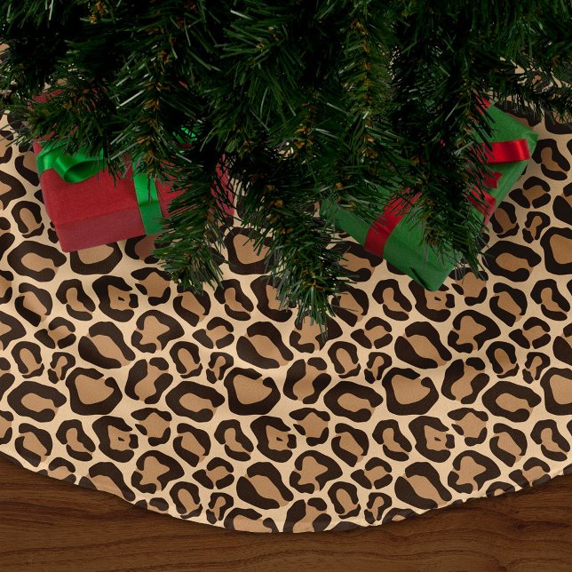 Chic Leopard Animal Print Fleece Tree Skirt (Creator Uploaded)