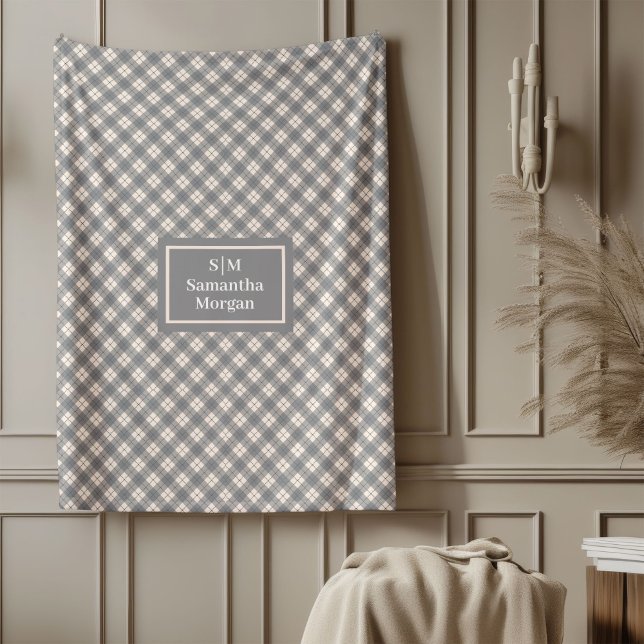 Chic Light Grey Blanket Elegant Minimalist Comfort (Chic Light Grey Blanket Elegant Minimalist Comfort)