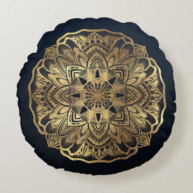 Chic Modern Navy Blue Gold Mandala Round Cushion (Front)