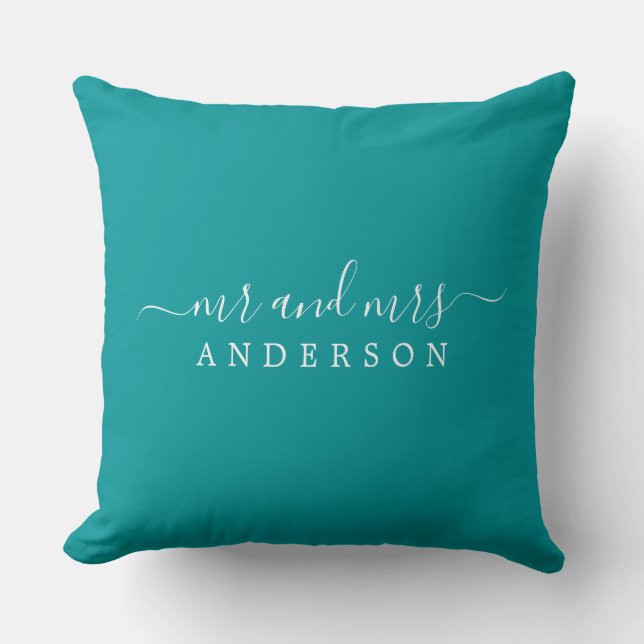 Chic Newlywed Mr Mrs Green Monogram Cushion (Front)