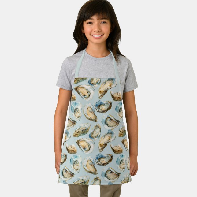 Chic oysters pattern kids apron (Insitu)