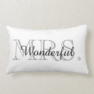 CHIC PILLOW_"MRS. WONDERFUL" LUMBAR CUSHION