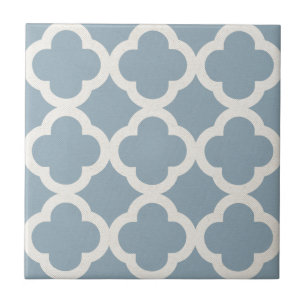 Chic Quatrefoil Pattern in Blue on Canvas Look Tile