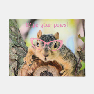 Chic squirrel doormat