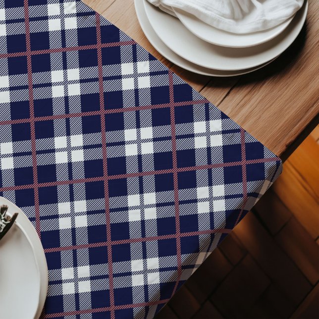 Chic Tartan Tablecloth in Coral and Navy Colours (Chic Tartan Tablecloth in Coral and Navy Colors)