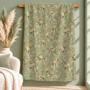 Chic Vintage White Daisies Sage Blanket Design