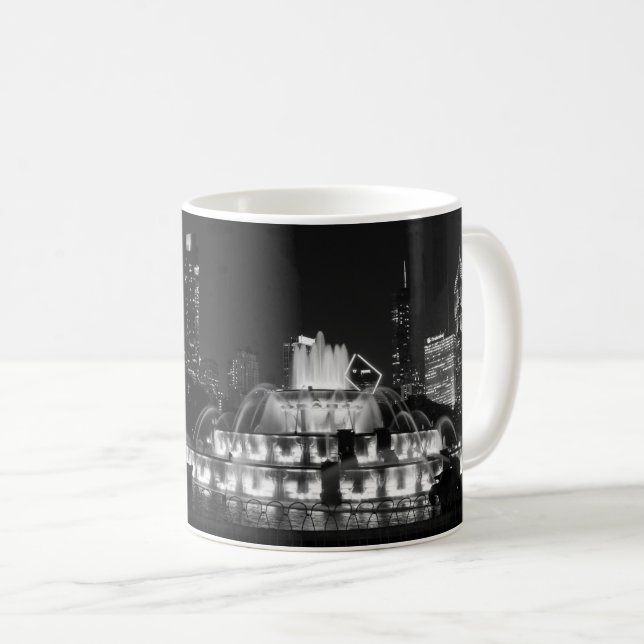 Chicago Grant Park Grayscale Coffee Mug (Front Right)