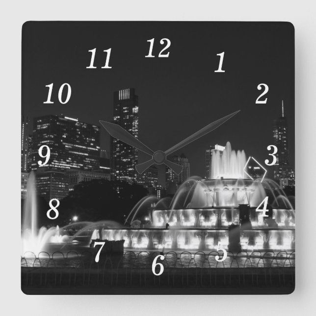 Chicago Grant Park Grayscale Wall Clock (Front)