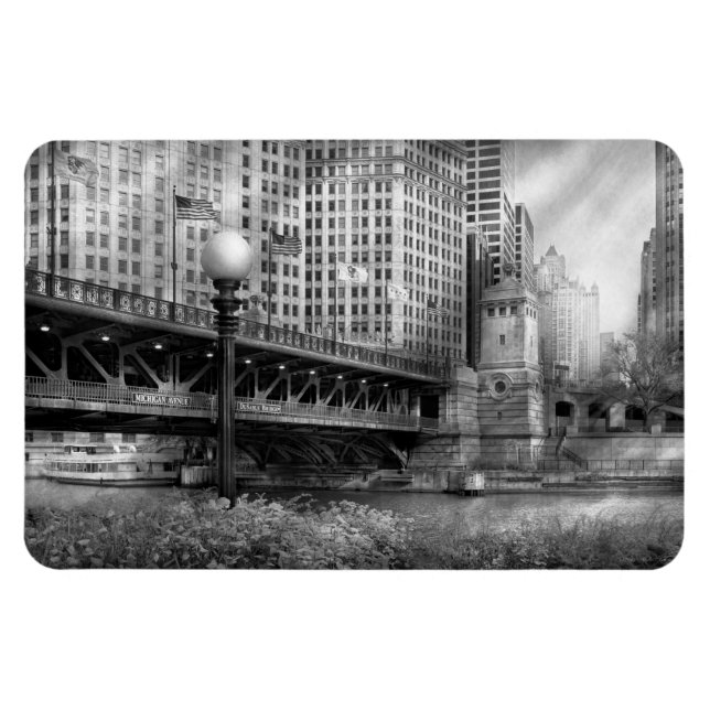 Chicago, IL - DuSable Bridge built in 1920  - BW Magnet (Horizontal)