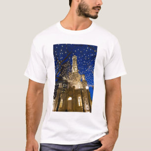Chicago, Illinois, Old Water Tower with holiday T-Shirt