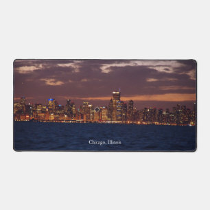 Chicago, Illinois skyline desk mat