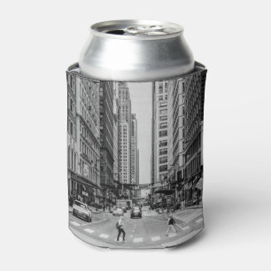Chicago Madison Street Grayscale Can Cooler