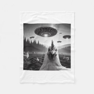Chicken Selfie With Alien Ufo Tee Funny Gifts Men  Fleece Blanket