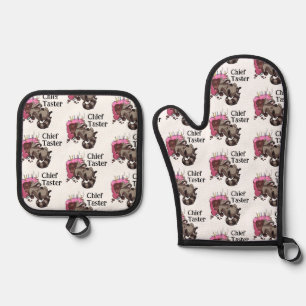 Chief Taster Greedy Racoon Eating Cake Cartoon Oven Mitt & Pot Holder Set