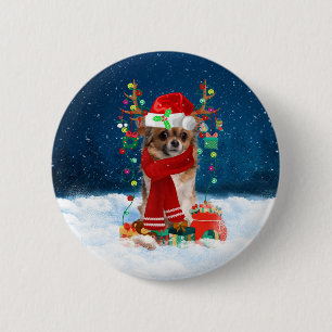 Chihuahua dog with Christmas gifts 6 Cm Round Badge