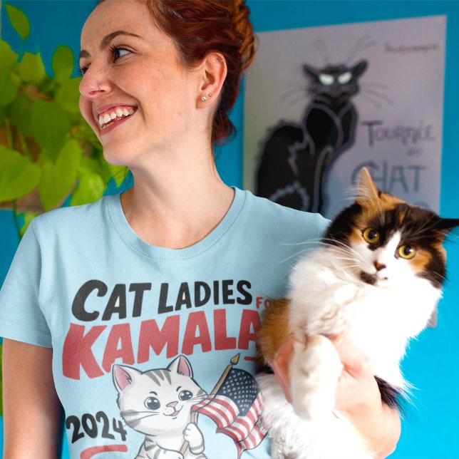 childless cat lady for kamala harris 2024 T-Shirt (Creator Uploaded)