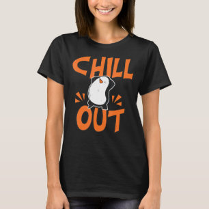 Chill Out Women Hangout Penguin Love T-Shirt