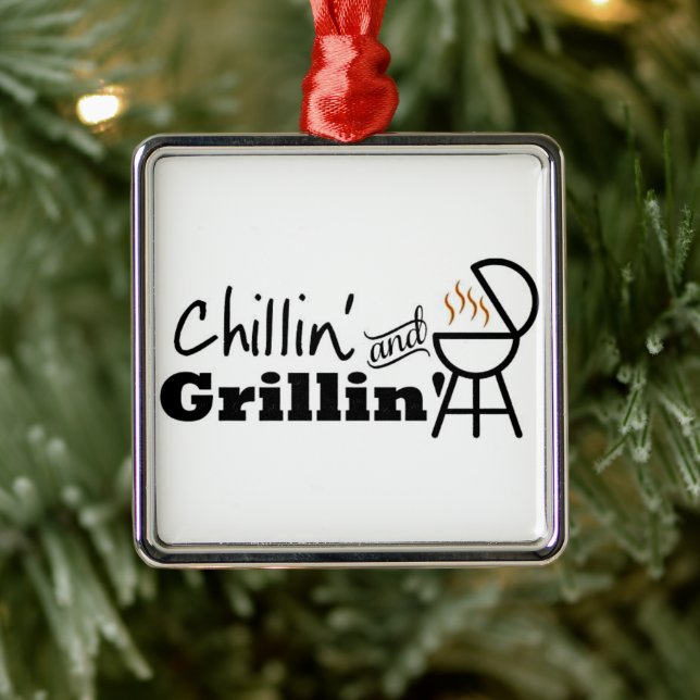 *CHILLIN AND GRILLIN* FUN ANYTIME ORNAMENT (Tree)