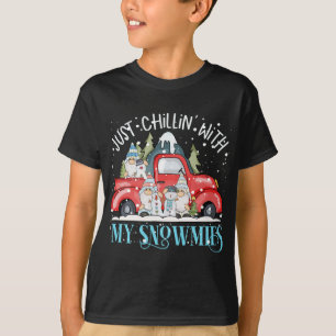 Chillin With My Gnomies Funny Christmas Gnomes Red T-Shirt
