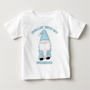 Chillin with my Gnomies Pun T-Shirts