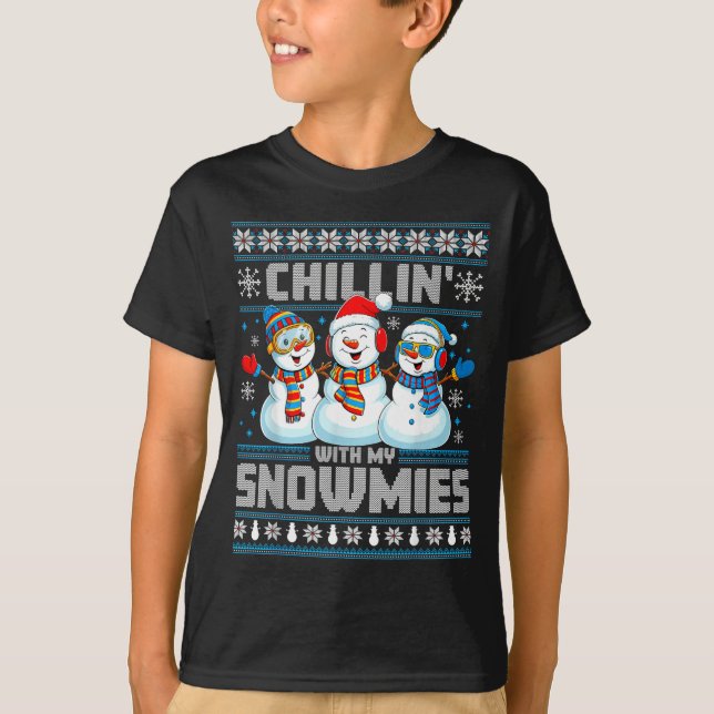 Chillin' With My Snowmies Funny Xmas Snowman Chris T-Shirt (Front)